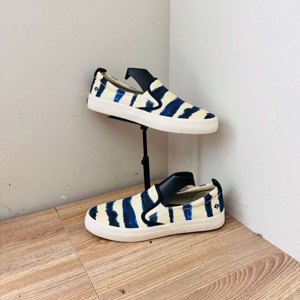 Sperry Women's Crest Twin Gore Slip-On Sneakers White And Blue Size 8
